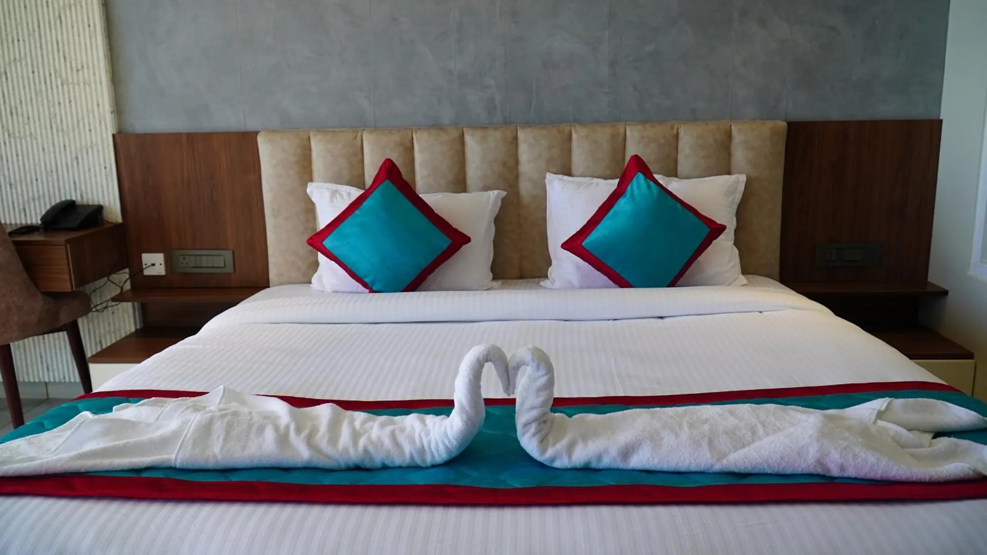 The Cloud Hotel Devikolam