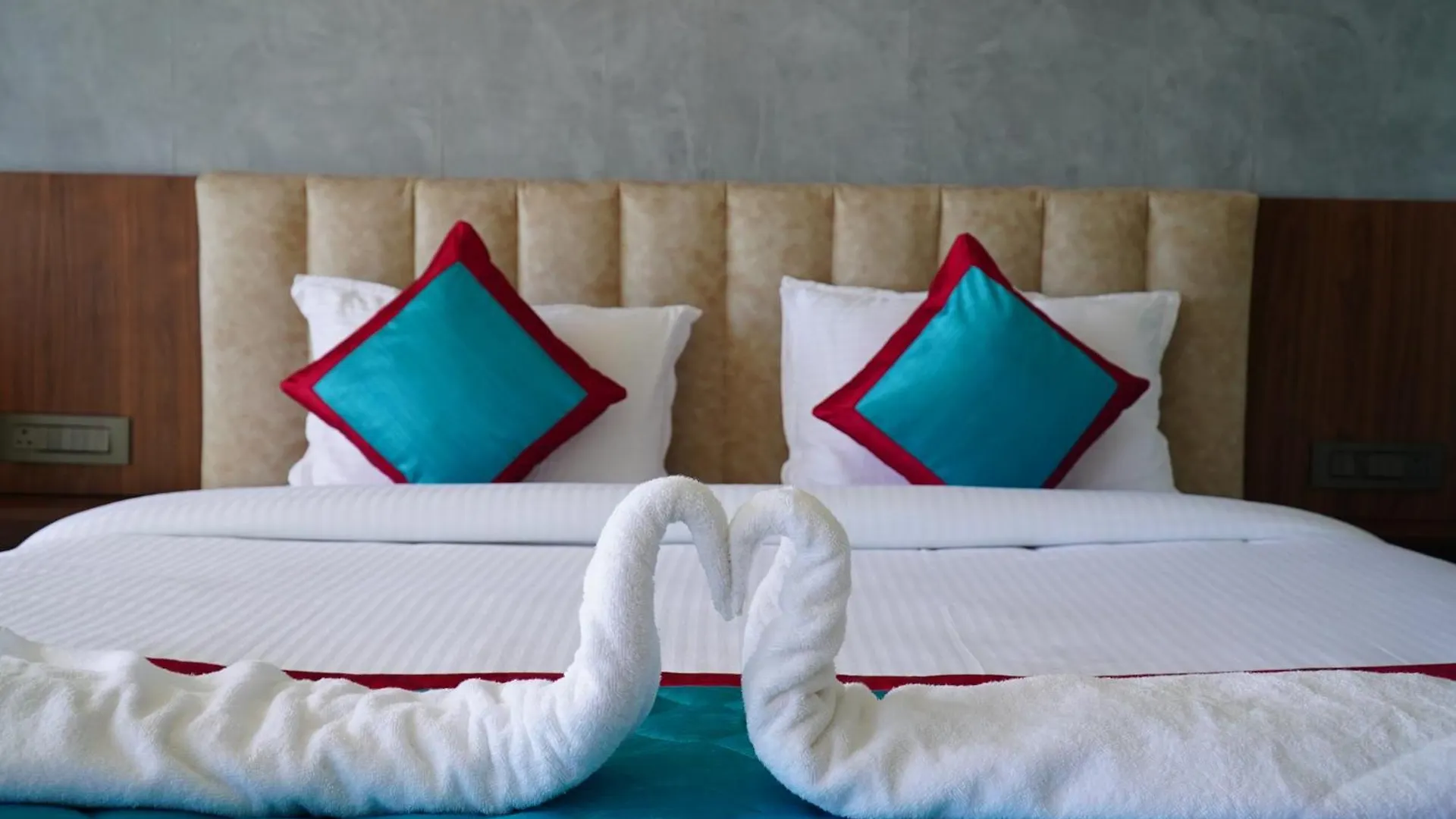 The Cloud Hotel Devikolam