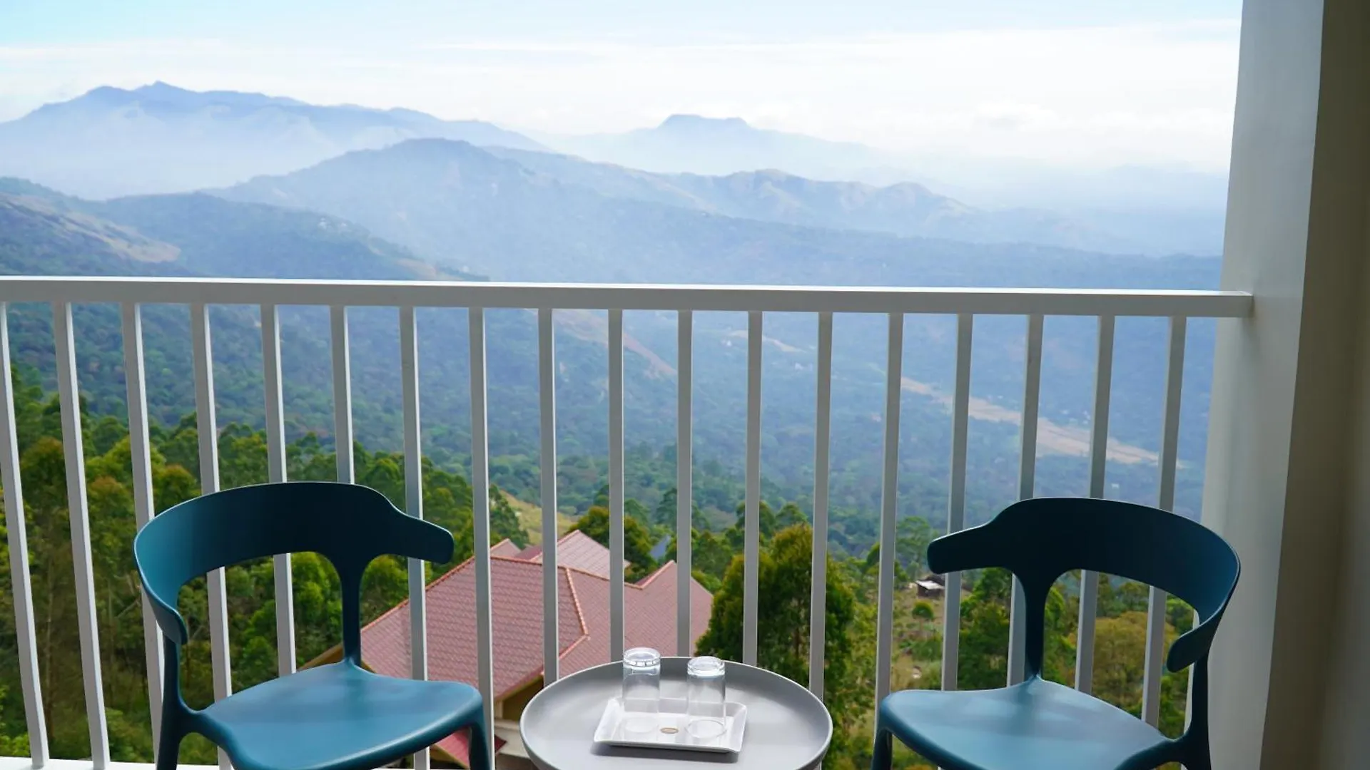 The Cloud Hotel Devikolam