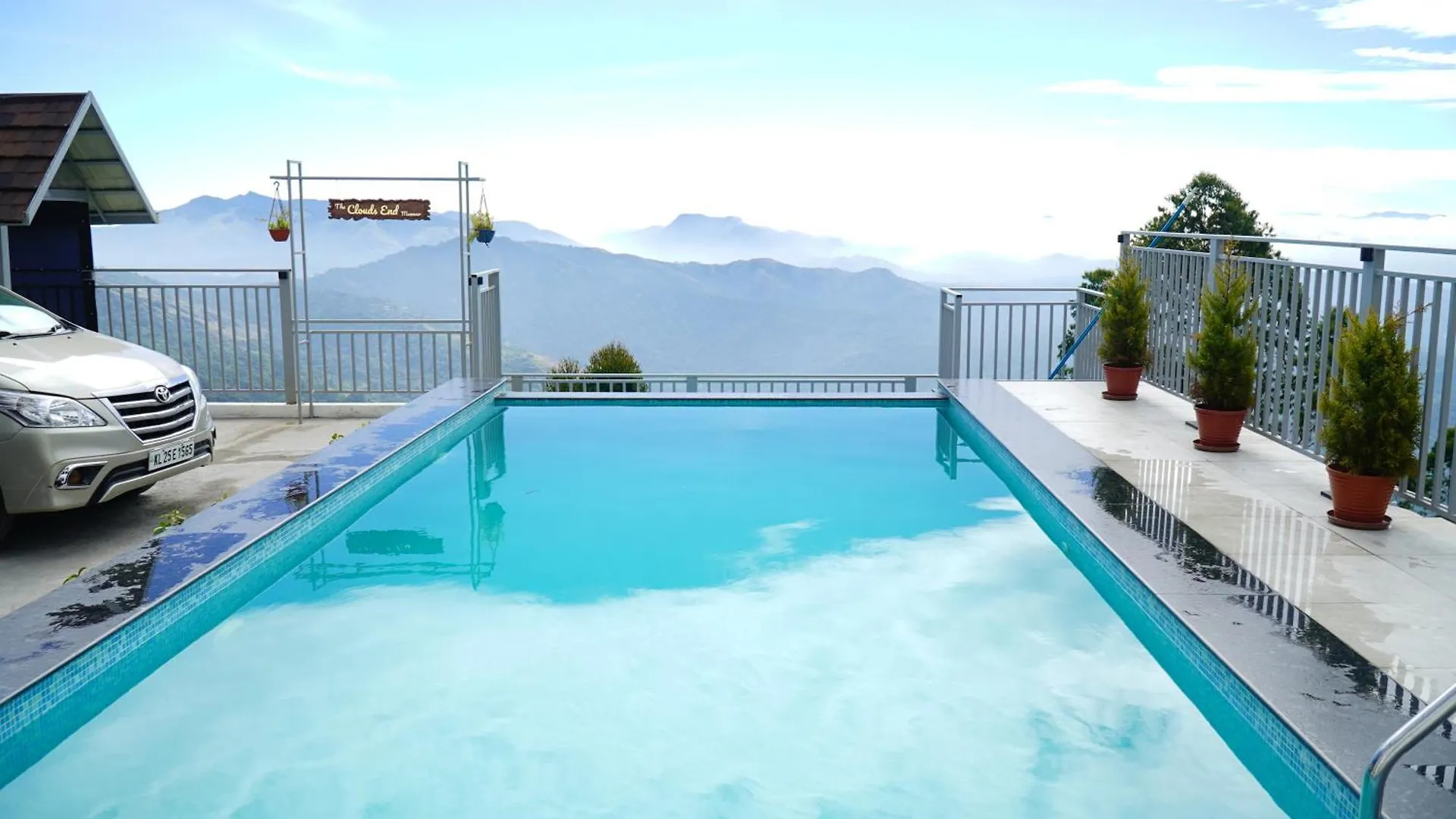 The Cloud Hotel Devikolam India