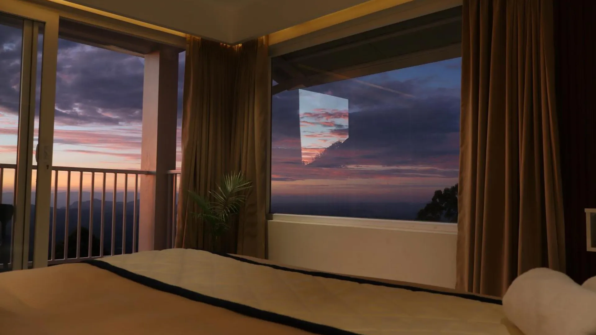 The Cloud Hotel Devikolam India